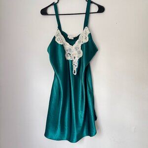 Vintage California Dynasty Nighty